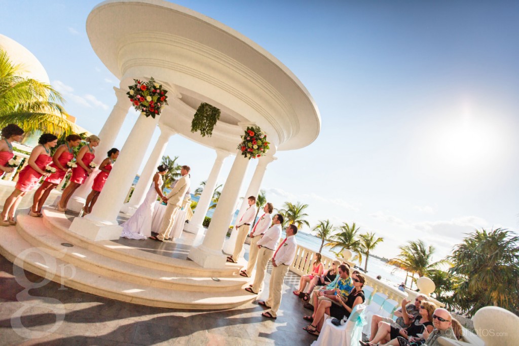 IMAGE: http://www.gillphotos.com/wp-content/uploads/2013/03/18-1024x682.jpg