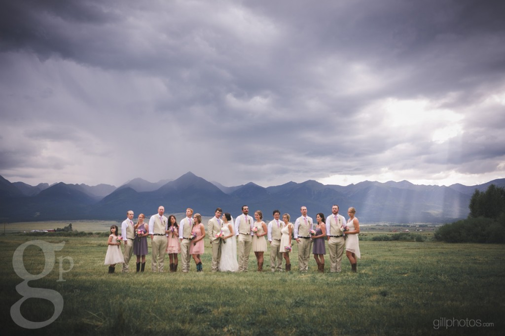 IMAGE: http://www.gillphotos.com/wp-content/uploads/2013/09/rustic_mountain_westcliffe-co_wedding_25-1024x682.jpg