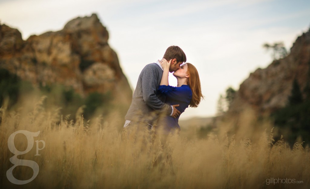 IMAGE: http://www.gillphotos.com/wp-content/uploads/2013/10/Denver-CO-Engagement-7-1024x626.jpg
