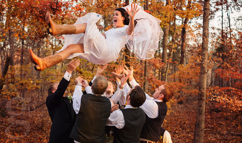 IMAGE: http://www.gillphotos.com/wp-content/uploads/2014/01/Farm-at-Brusharbor-Wedding-North-Carolina-46.jpg