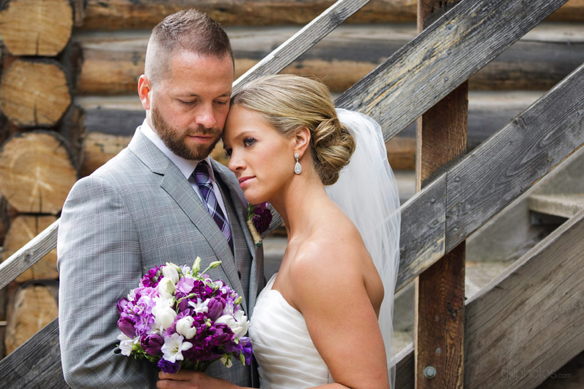 IMAGE: http://www.gillphotos.com/wp-content/uploads/2014/10/Breckenridge_Blue_Sky_Lodge_Wedding-23.jpg